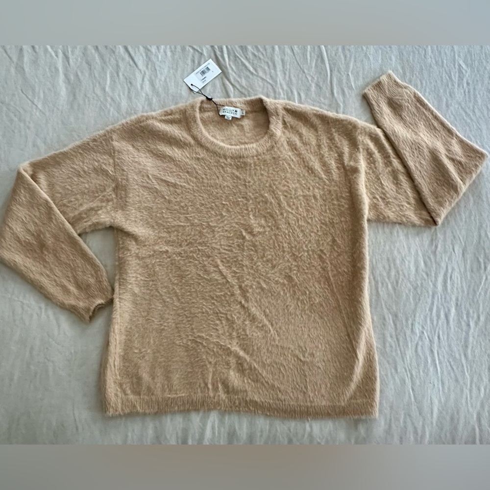 Molly Bracken Sweater - Never Worn